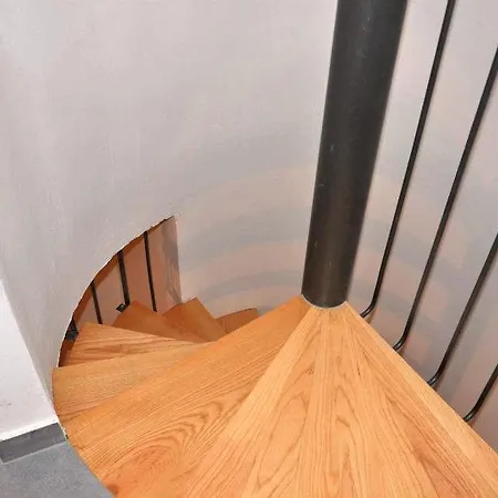 Lena Apartman *